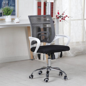 Καρέκλα Γραφείου Τροχήλατη Σε Μαύρο Χρώμα Με Λευκά Μπράτσα 58x59x87/97Εκ Fylliana