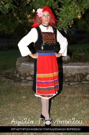 Γυναικεία παραδοσιακή φορεσιά Θράκης | Μεταξάδες