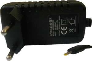 Adapter DeTech 9V/ 2.0A 2.5x0.8мм - 237