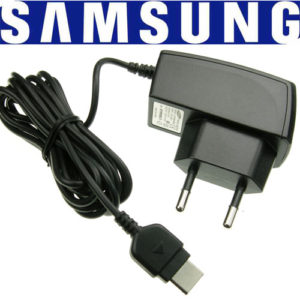 Orig. Charger Samsung ATADM10EBEC BulkD840,D900, D900i,E200,E250