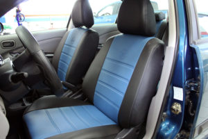 Σετ καλύμματα μαύρο-μπλε τεχνόδερμα για Nissan Almera N16 4D