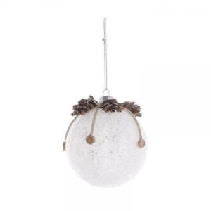 Χριστουγεννιάτικη γυάλινη μπάλα σε λευκό χρώμα, με κουκουνάρια 8 cm inart