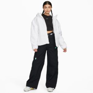 Nike Γυναικείο Λευκό Puffer Μπουφάν Sportswear Classic Therma-FIT