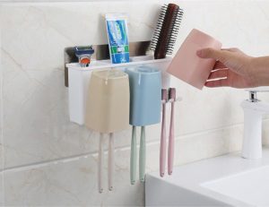 Αυτοκόλλητη Θήκη Τοίχου για Αξεσουάρ Μπάνιου με 3 Θέσεις για Οδοντόβουρτσες - Toothbrush Combination Holder