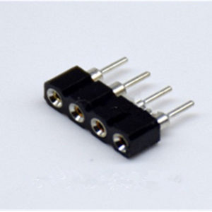 ADAPTOR LED RGB ADAPTER-1 SMD 3528/5050 ΜΟΝΟΣ ΑΝΤΑΠΤΟΡΑΣ ΣΥΝΔΕΣΗΣ 4pin LED ΤΑΙΝΙΑΣ