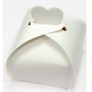 Χάρτινο κουτί με κλείσιμο καρδιά, λευκό 7Χ7Χ4εκ, 12τμχ.