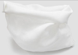 Πουγκί καμβά σε λευκό χρώμα 22Χ32εκ.