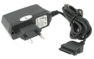 Car Charger for Iphone 3/4 & S / S Black