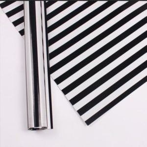 Two-Color Stripes Flower Wrapping Paper Waterproof Gift Wrapping Paper(Black) (OEM)