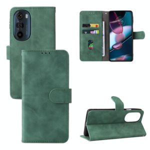 For Motorola Edge X30 Skin Feel Magnetic Buckle Calf Texture Leather Phone Case(Green) (OEM)