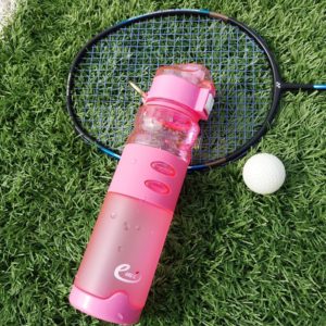 600ml Professional Frosted Plastic Water Bottle For Outdoor Sports With Lifting Yoke(Pink) (OEM)