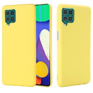 For Samsung Galaxy F62 / M62 Solid Color Liquid Silicone Dropproof Full Coverage Protective Case(Yellow) (OEM)