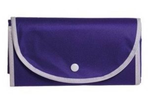 U-BAG DETROIT Τσάντα αγοράς με χρωματική αντίθεση στο χερούλι / Non woven 39,5 x 46εκ. Χερούλια: 26 x 2,5εκ. Χωρητικότητα 12L PURPLE