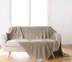 Κουβέρτα - Ριχτάρι με ζακάρ σχέδιο super soft Σχ.Arya taupe 180x220cm 100% polyester