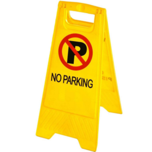 Πλαστική πινακίδα απαγορεύεται το πάρκινγκ No Parking Cresman