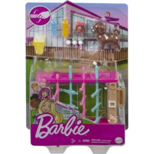 Mattel Barbie: Mini Playset With Pet, Accessories And Working Foosball Table, Game Night Theme (GRG77).