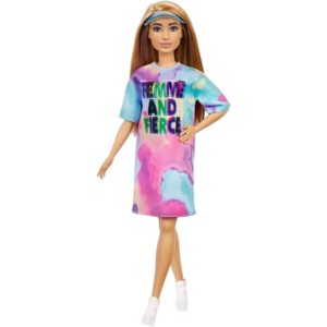 Mattel Barbie Doll - Fashionistas #159 - Petite, with Light Brown Hair Wearing Tie-Dye T-Shirt Dress, White Shoes Visor Doll (GRB51).