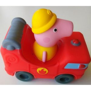 Hasbro Peppa Pig: Little Firetruck Vehicle (F5380).
