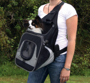 Τσάντα Μεταφοράς Trixie Savina, Μέγιστο βάρος κατοικίδιου:10kg, Διαστάσεων:30x33x26xcm, Μαύρο/Γκρι