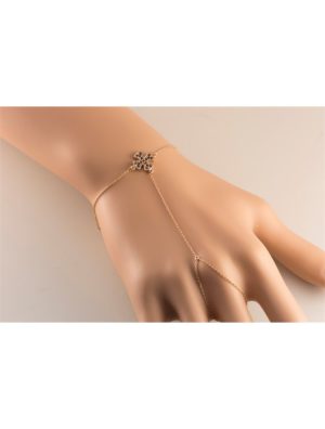 Βραχιόλι δαχτυλίδι που ενώνεται με αλυσίδα από ρόζ επιχρυσωμένο ασήμι με σταυρό